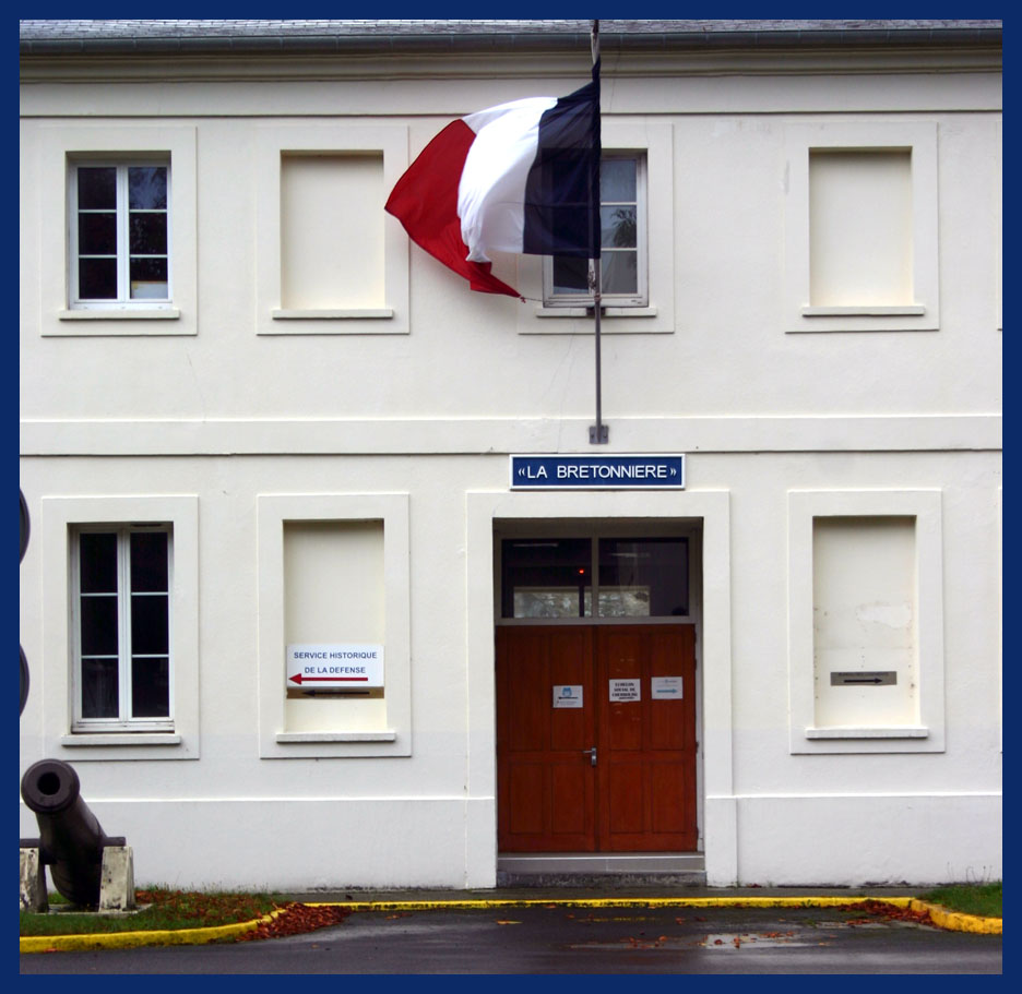 Service Historique de la Défense archives, Cherbourg. ©2026 Anne Morddel